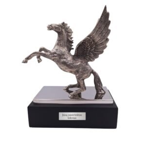 Pegasas - dekoratyvinė aliuminio figūrėlė ant plieninio ir medinio pagrindo